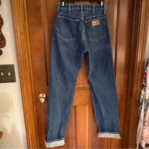 Vintage high waisted Wrangler jeans